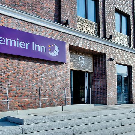 Premier Inn Luebeck City Stadtgraben Екстериор снимка