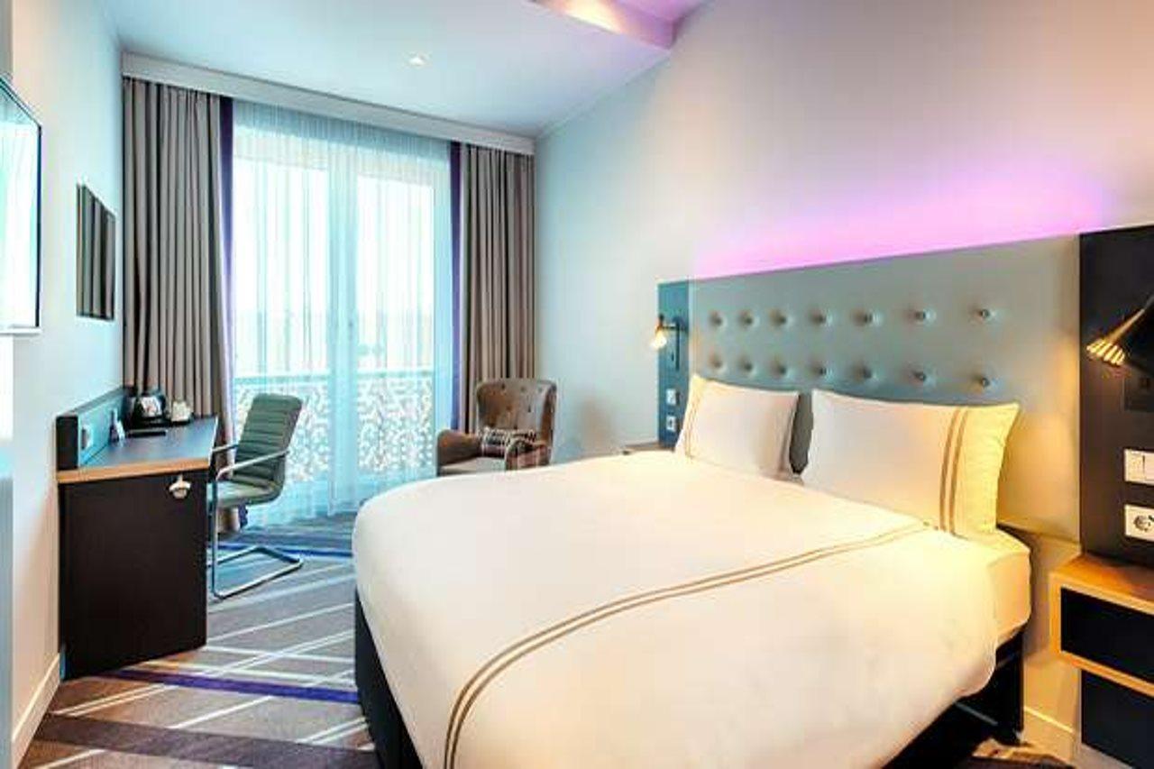 Premier Inn Luebeck City Stadtgraben Екстериор снимка