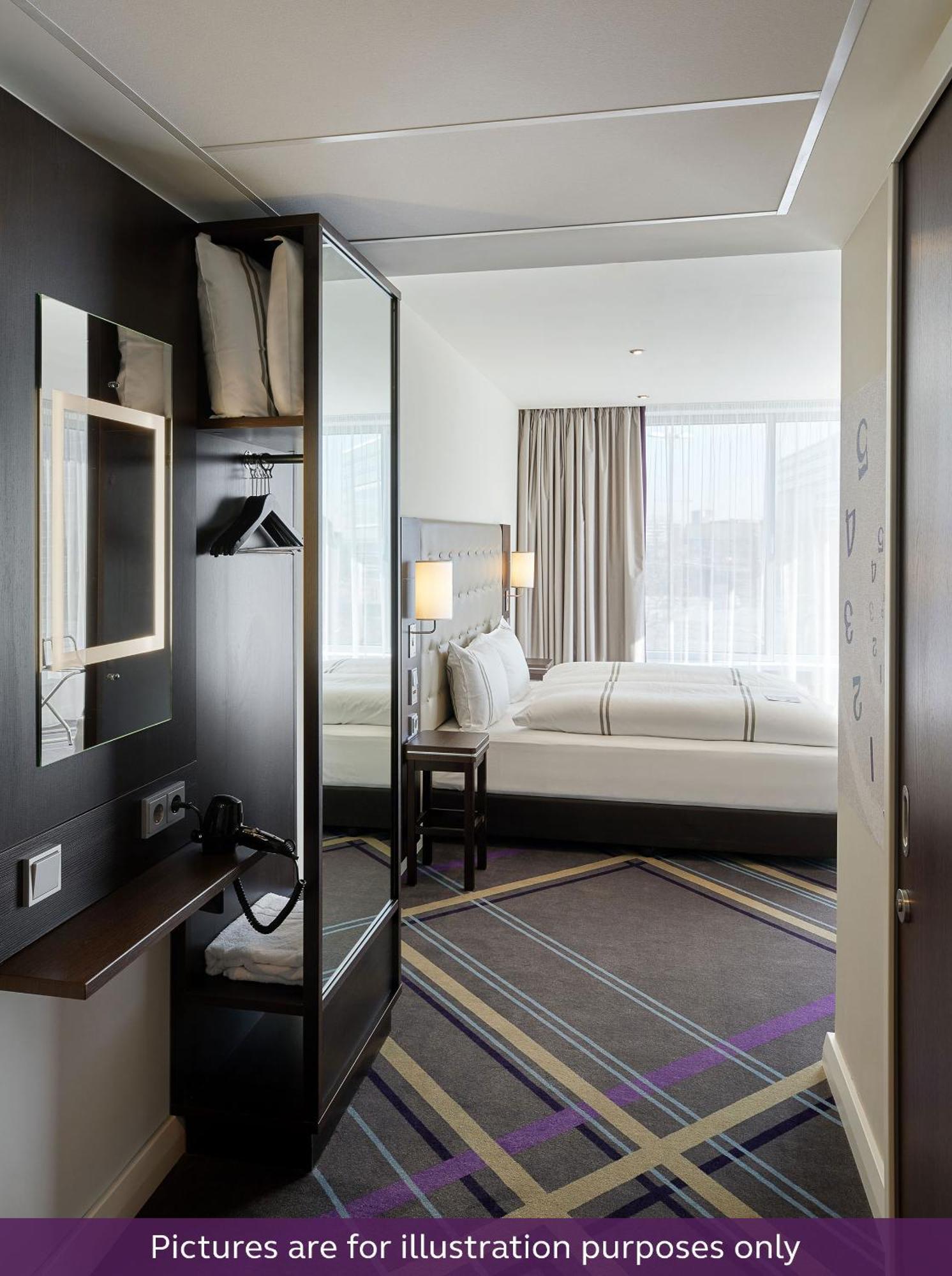 Premier Inn Luebeck City Stadtgraben Екстериор снимка